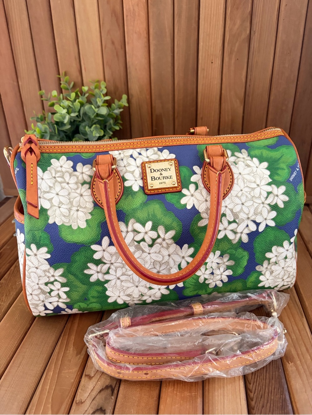 Dooney & Bourke Hydrangea Coated Satchel Crossbody Bag, Collector’s Design - Picture 2 of 14